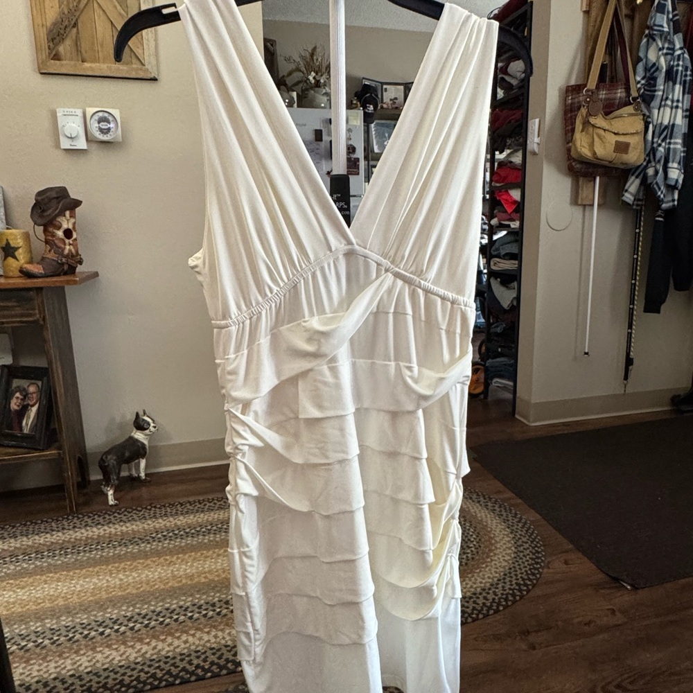 LA Class Elegant cream Mini Dress